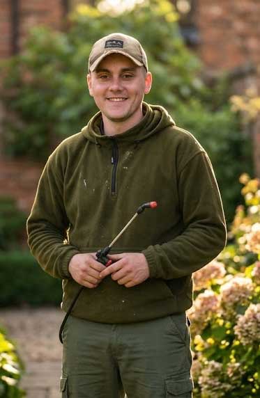 Zak-Judge,-pest-controller-in-Thirsk Zak-Judge,-pest-controller-in-Thirsk
